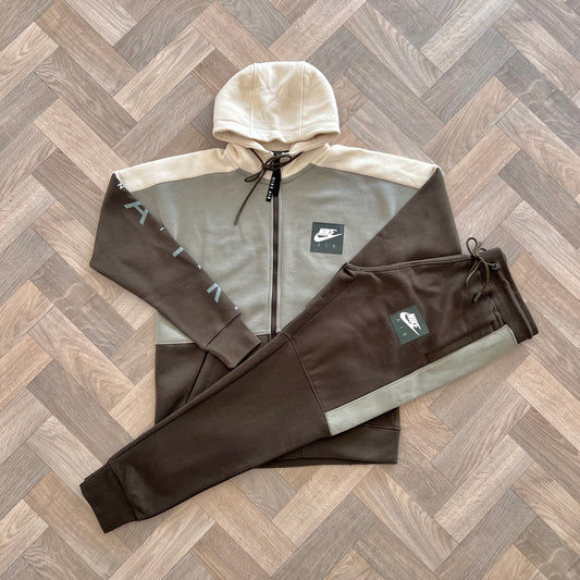 NIKE AIR TRACKSUIT SET - OLIVE